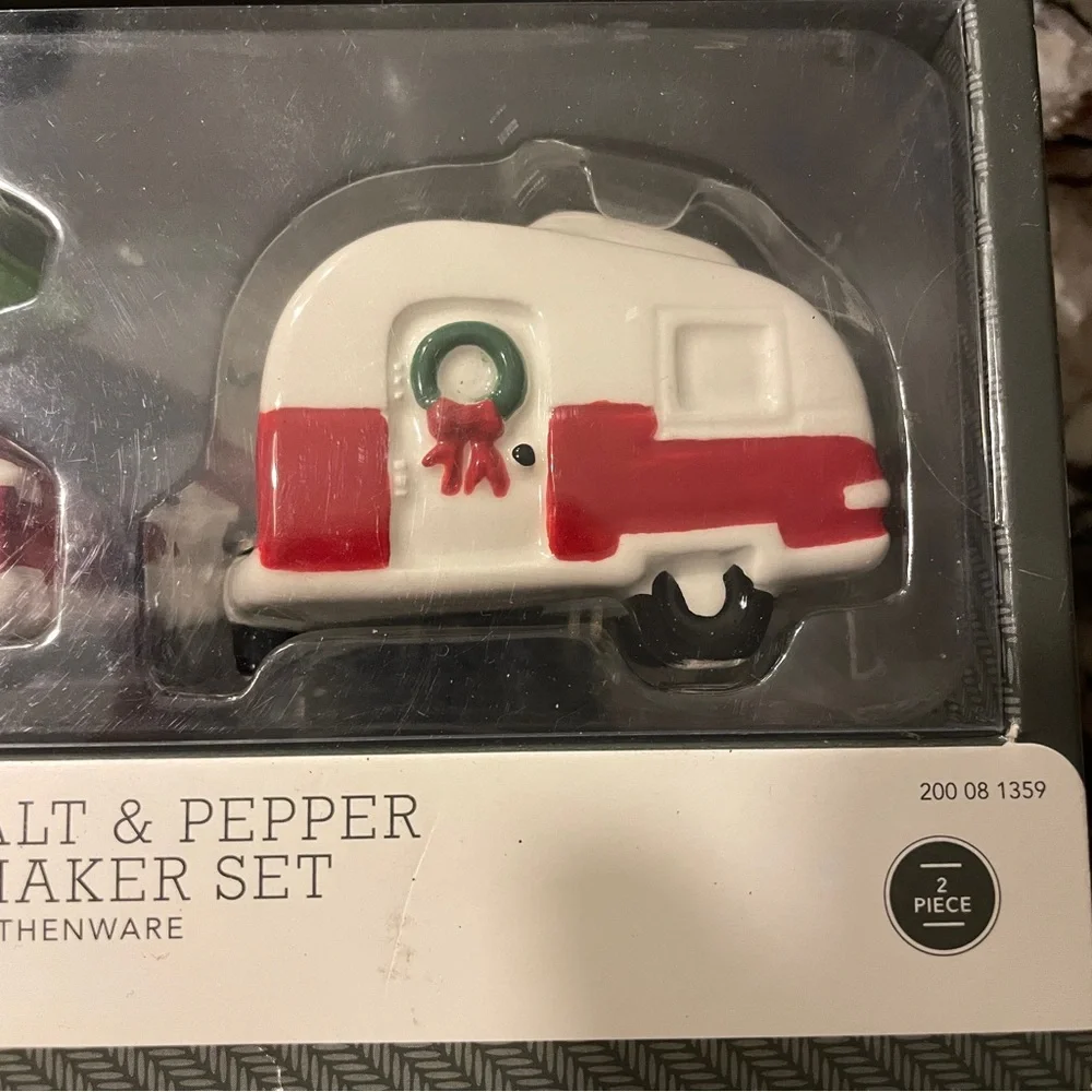 Target Threshold 2016 Christmas Red Car Tree Camper Salt Pepper Shaker Set